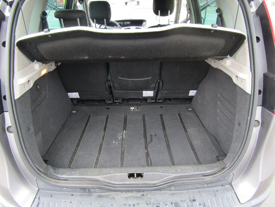 Renault Scénic 1.9 dCi 