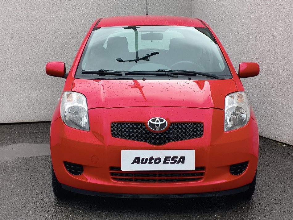 Toyota Yaris 1.3i Sol
