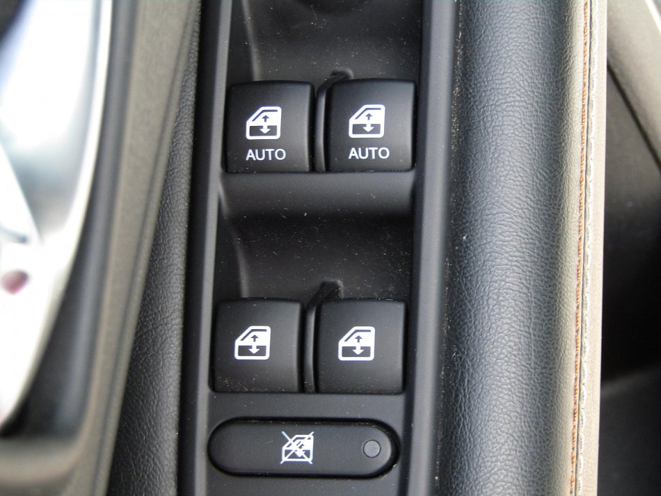 Jeep Compass 1.4 i Longitude