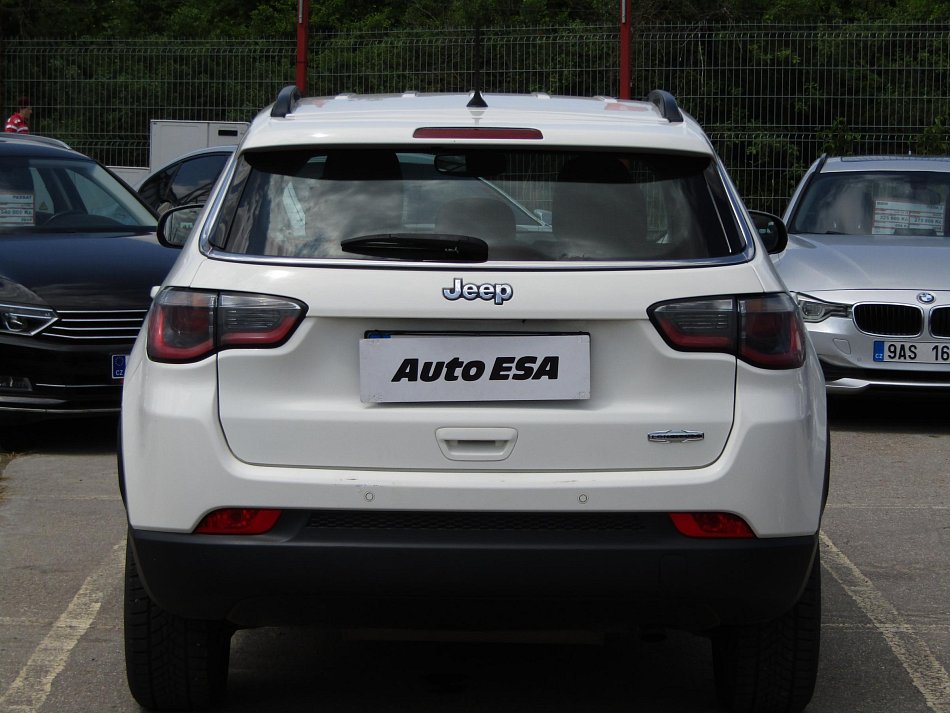 Jeep Compass 1.4 i Longitude
