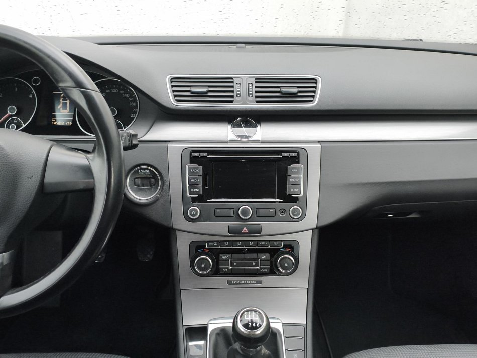 Volkswagen Passat 2.0 TDi Comfortline 4MOTION