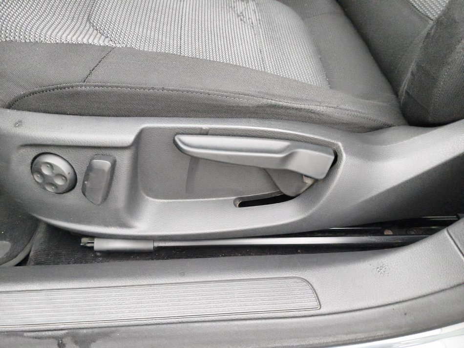 Volkswagen Passat 2.0 TDi Comfortline 4MOTION