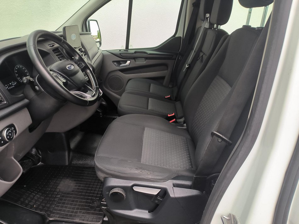 Ford Transit Custom 2.0TDCi Trend L2 6míst