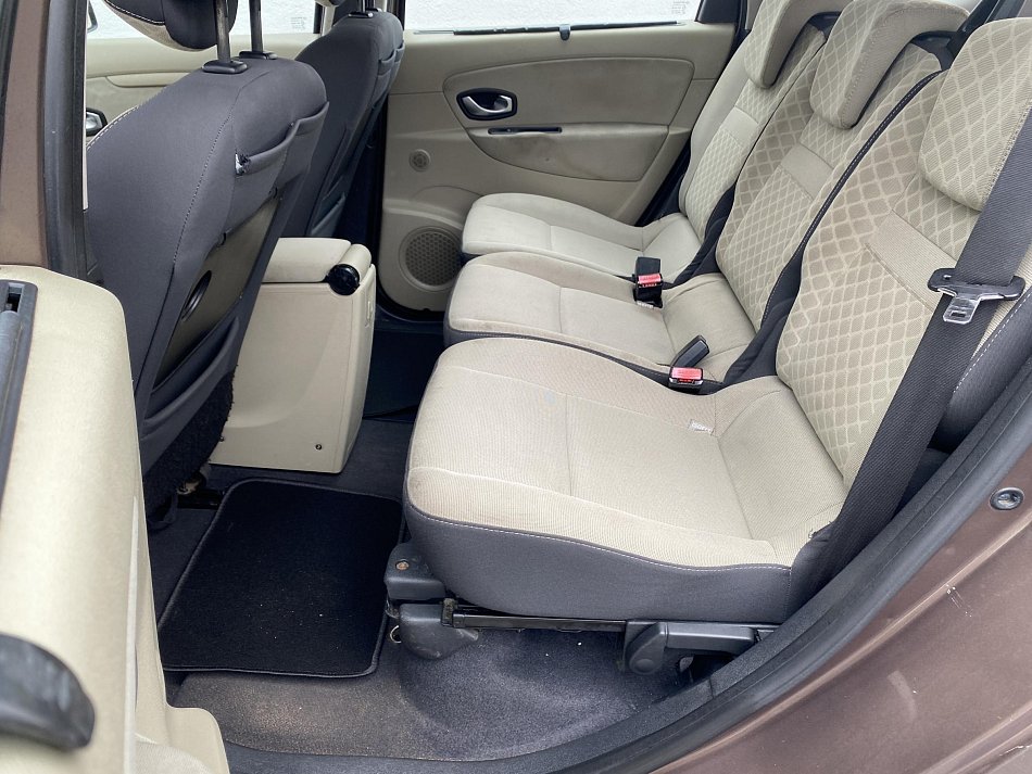 Renault Grand Scénic 1.6 i  7míst