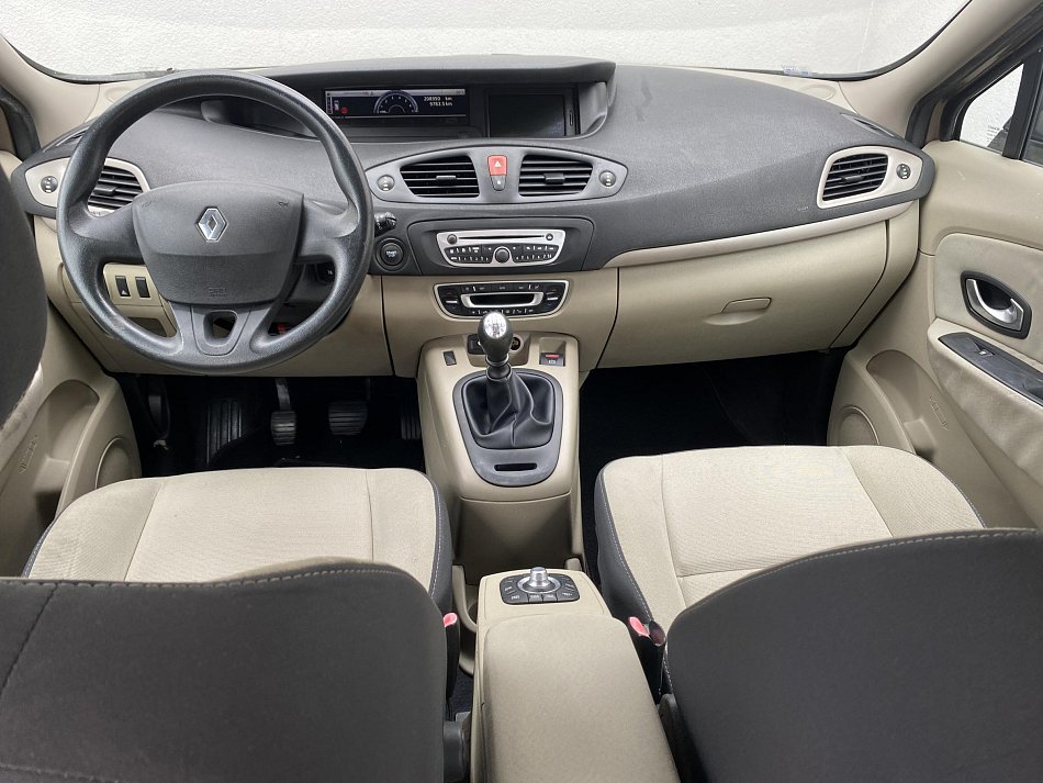 Renault Grand Scénic 1.6 i  7míst