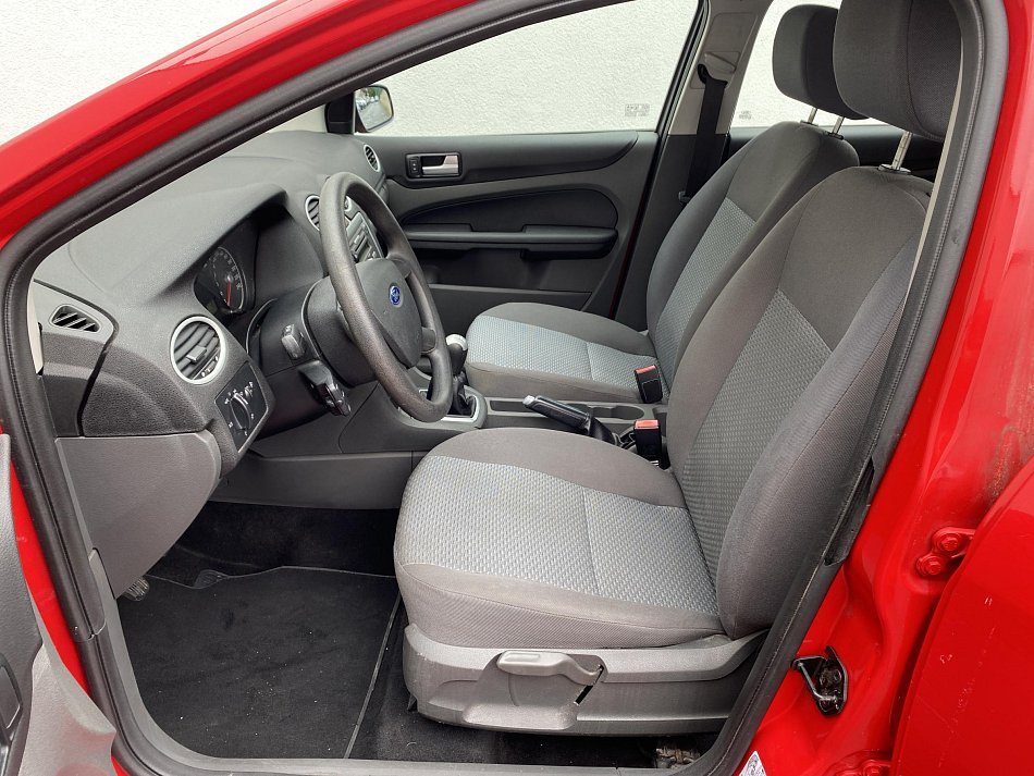 Ford Focus 1.6 16V 