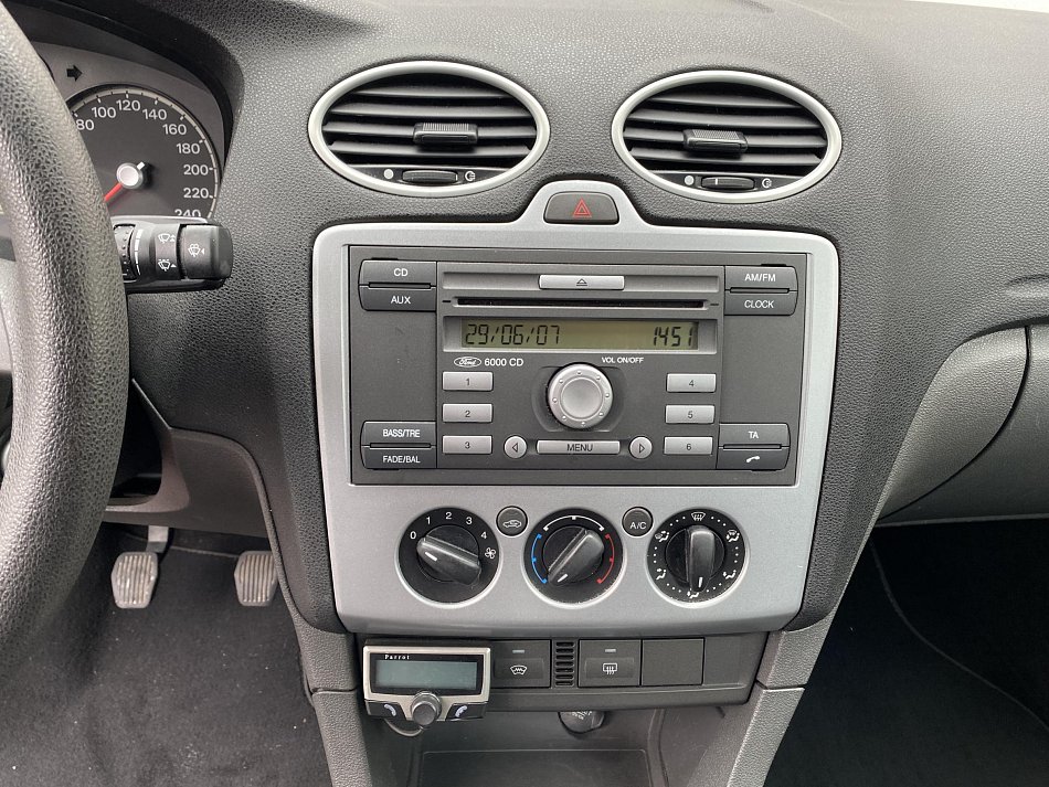Ford Focus 1.6 16V 