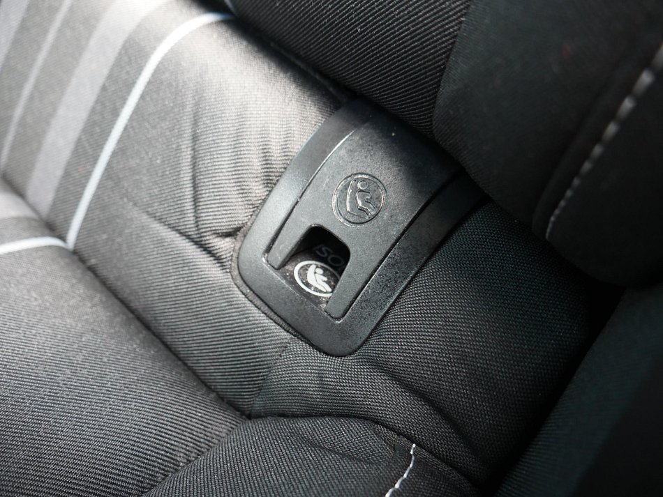 Volkswagen Golf 2.0 TDi 