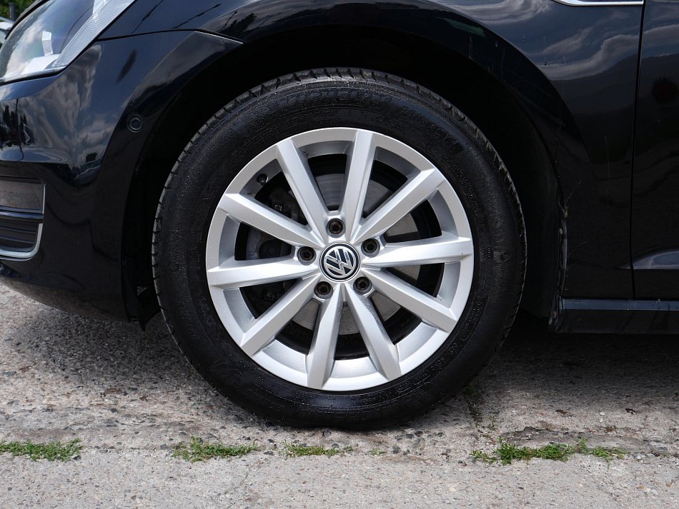 Volkswagen Golf 2.0 TDi 