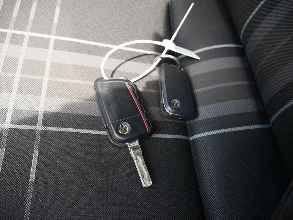 Volkswagen Golf 2.0 TDi 