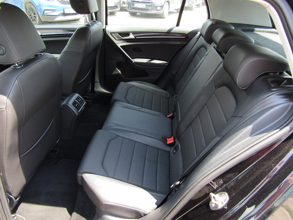 Volkswagen Golf 1.4 TSi Highline