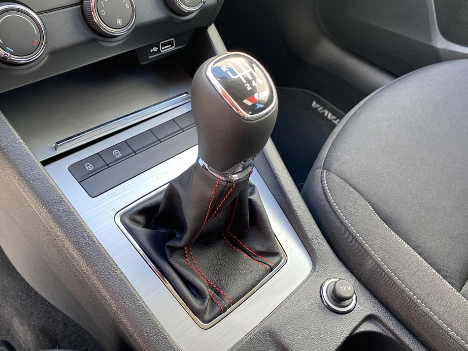 Škoda Octavia III 2.0 TDi Ambition