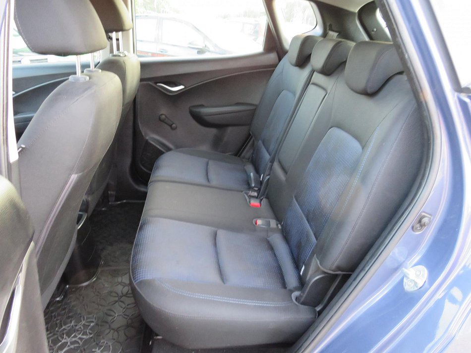 Hyundai Ix20 1.6i 