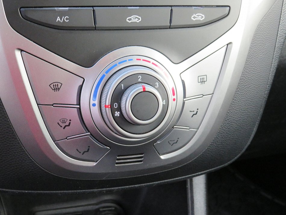 Hyundai Ix20 1.6i 