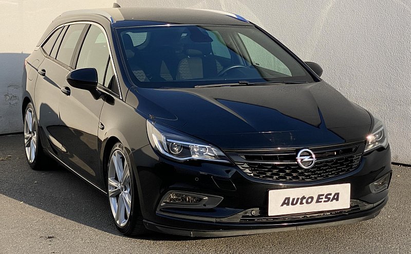 Opel Astra 1.6 CDTi Dynamic