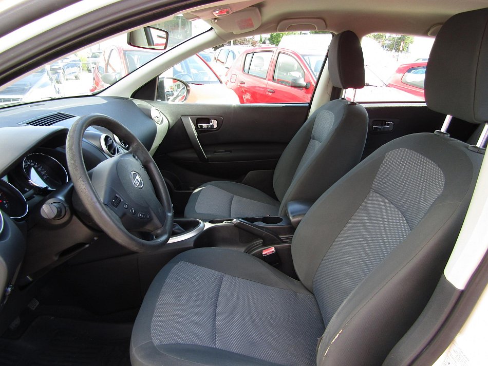 Nissan Qashqai 1.6 16V 