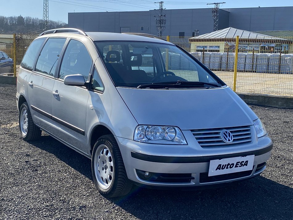 Volkswagen Sharan 1.8T 
