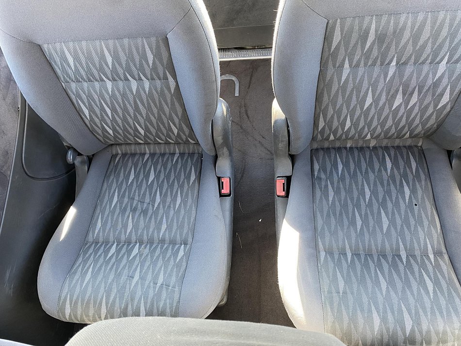 Volkswagen Sharan 1.8T 