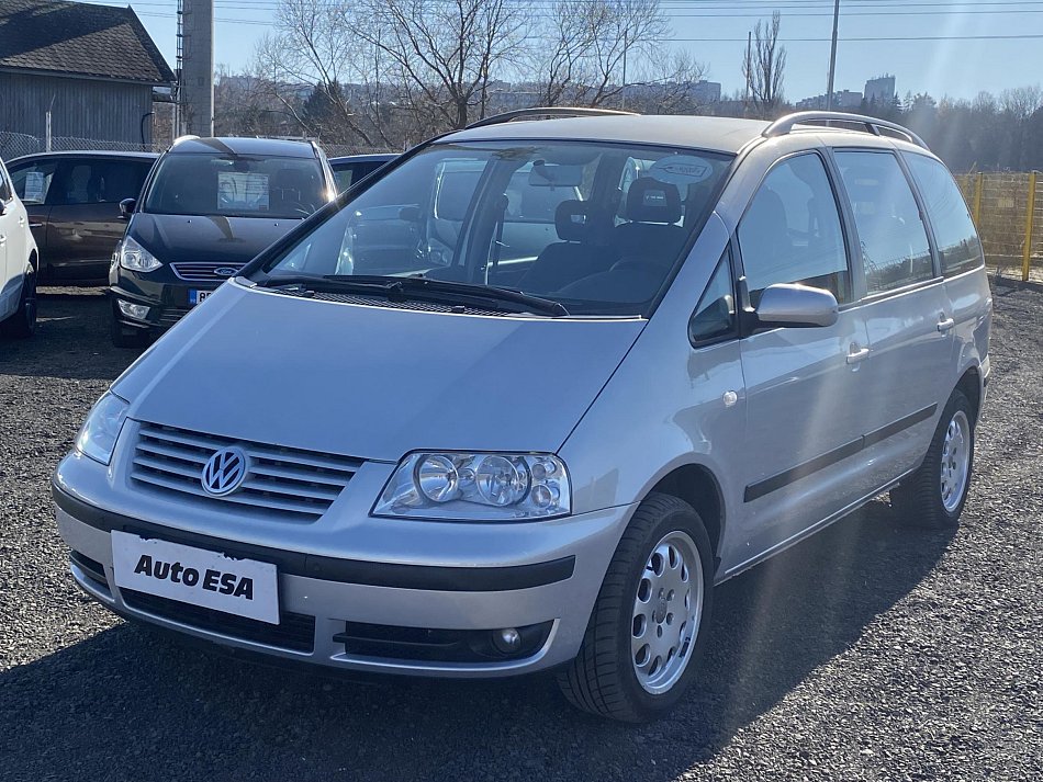 Volkswagen Sharan 1.8T 