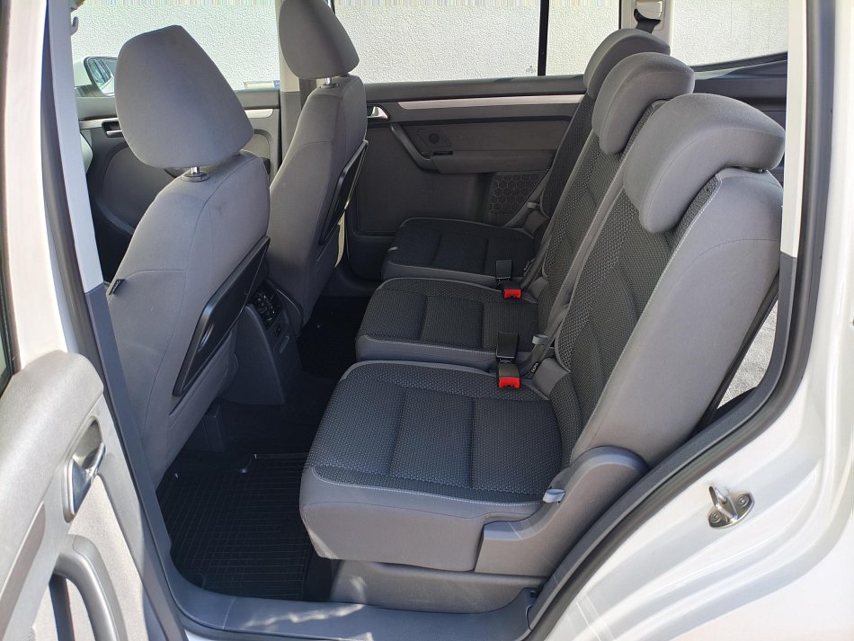 Volkswagen Touran 1.4 TSi 