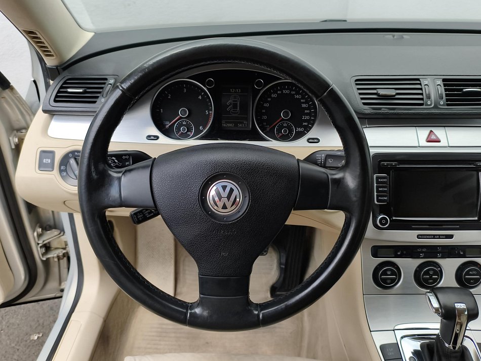 Volkswagen Passat 2.0 TDi Highline
