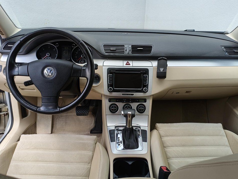Volkswagen Passat 2.0 TDi Highline
