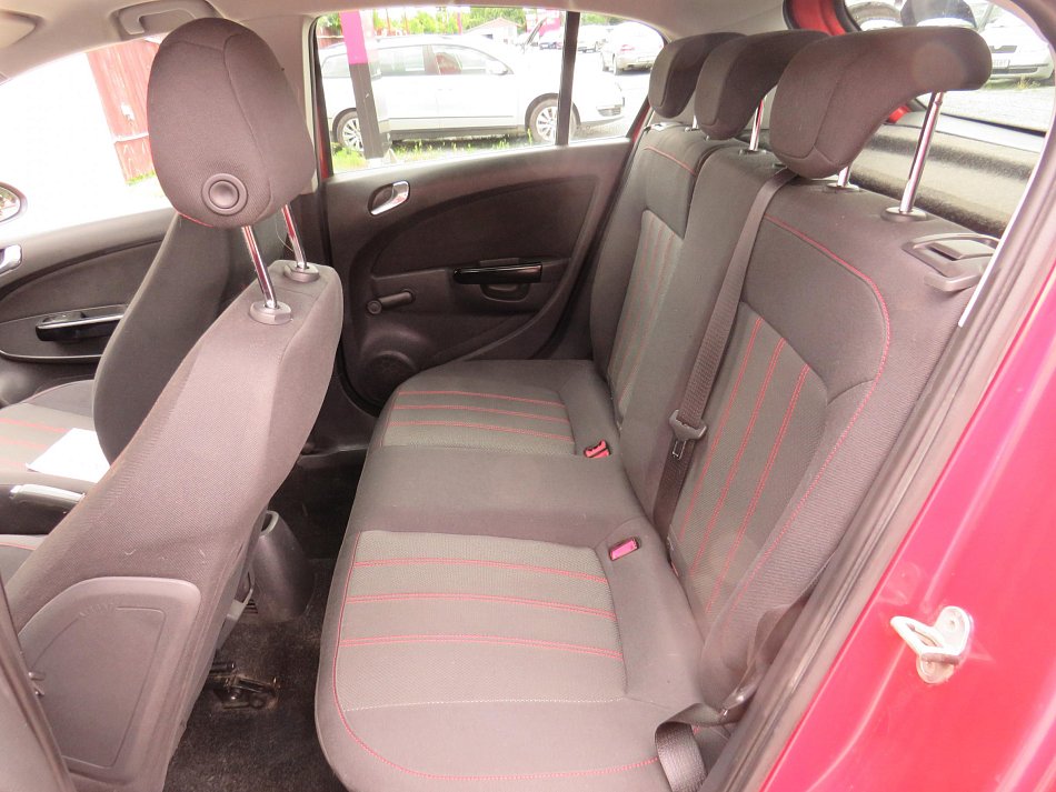 Opel Corsa 1.2i 