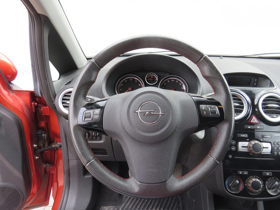 Opel Corsa 1.2i 