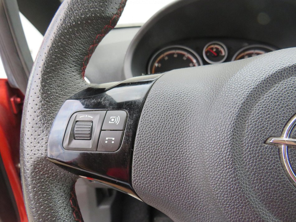 Opel Corsa 1.2i 