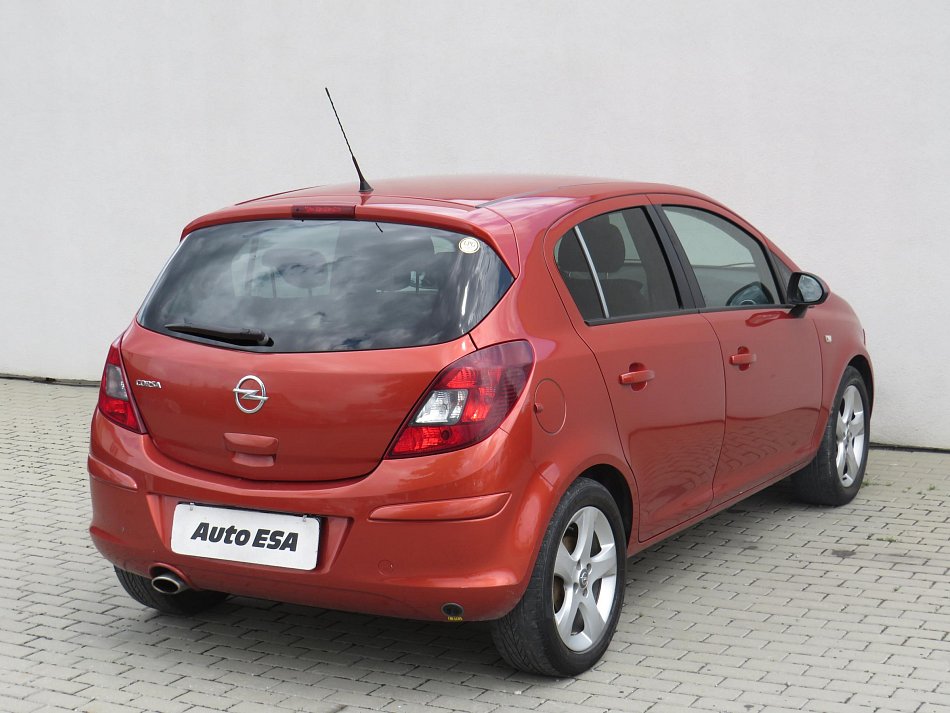 Opel Corsa 1.2i 