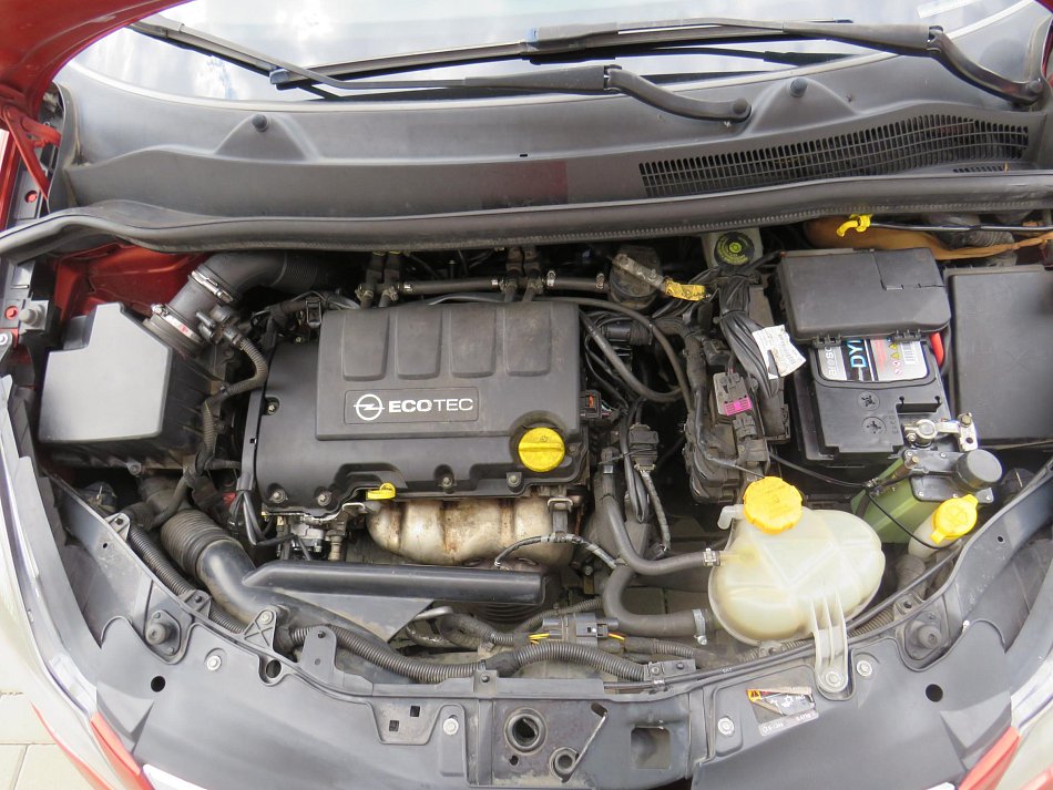 Opel Corsa 1.2i 