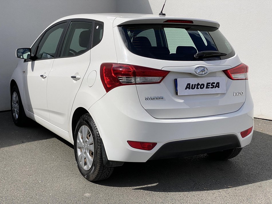 Hyundai Ix20 1.4i 
