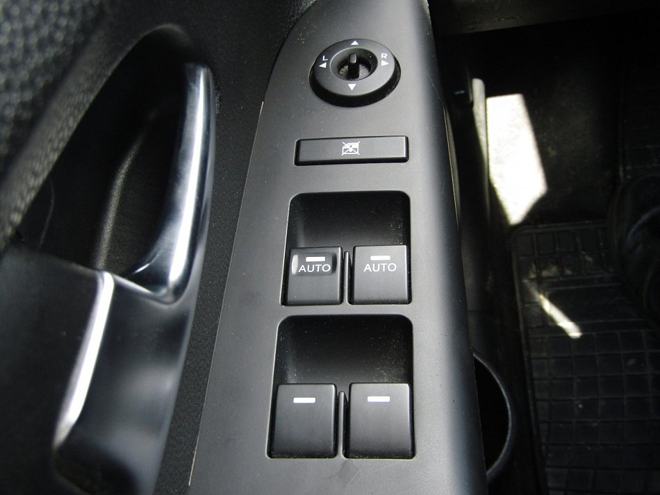 Kia Venga 1.6i 