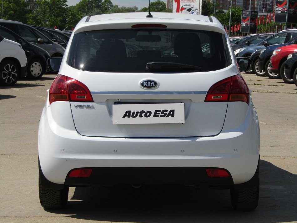 Kia Venga 1.6i 