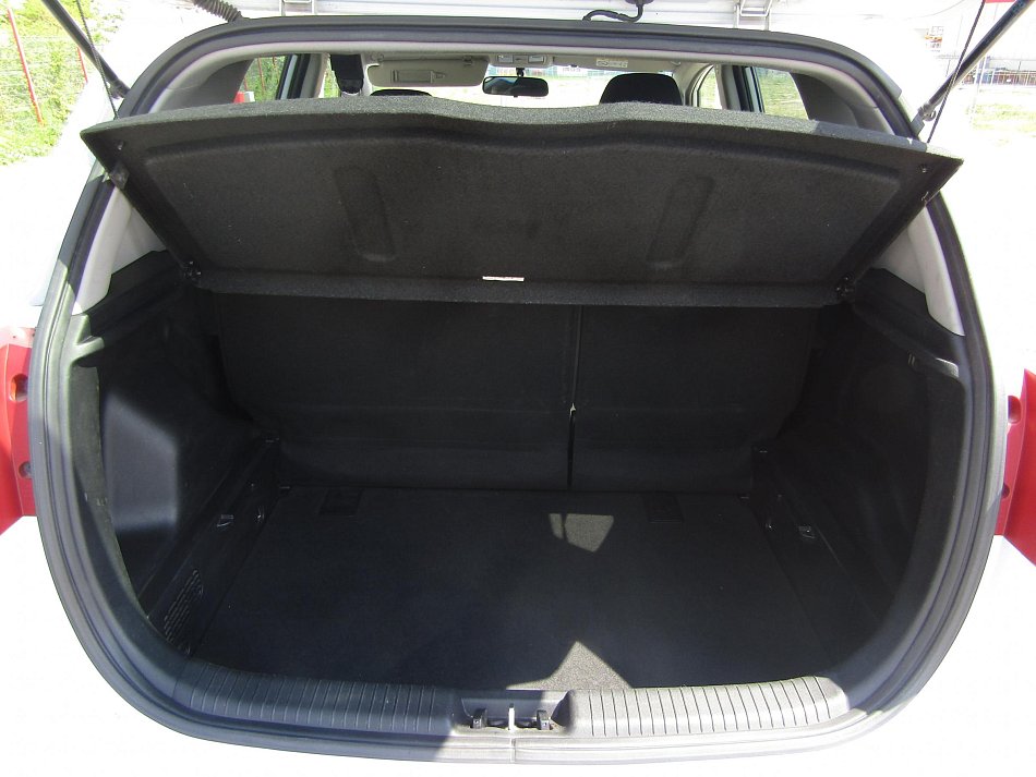 Kia Venga 1.6i 