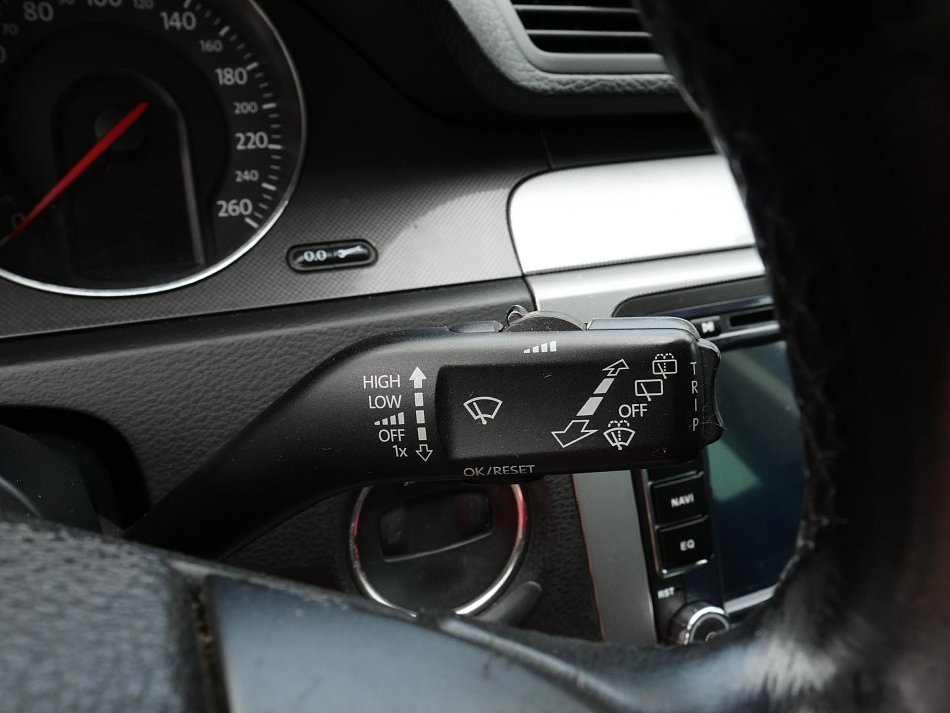 Volkswagen Passat 2.0TDi Sport