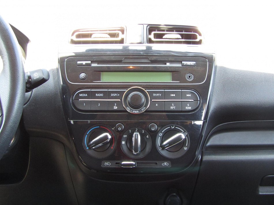 Mitsubishi Space Star 1.2 i 