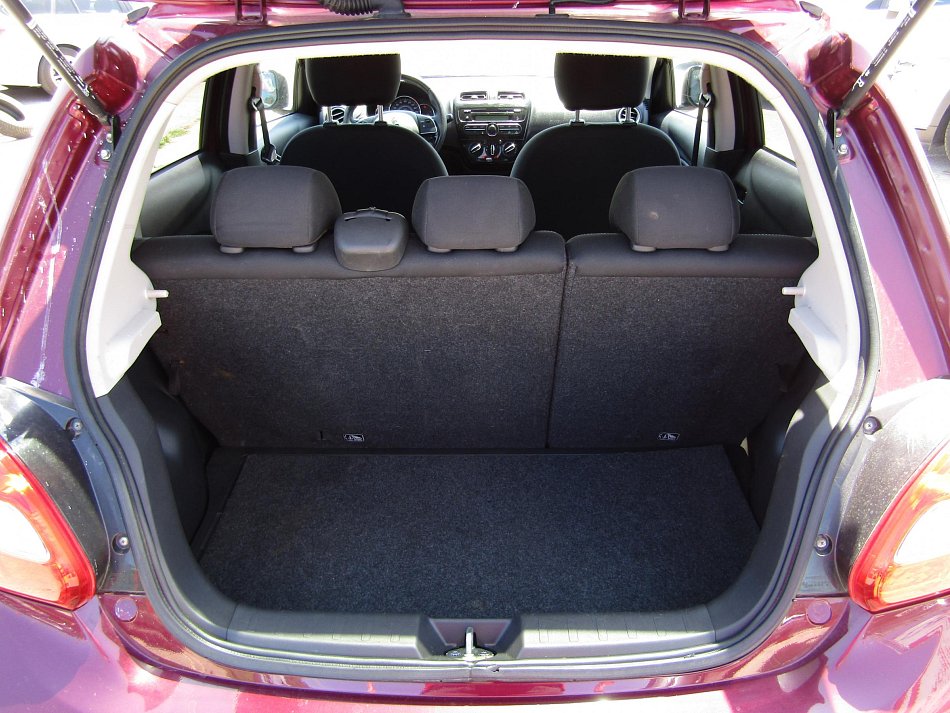Mitsubishi Space Star 1.2 i 