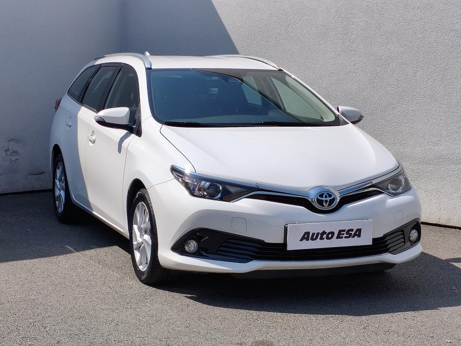 Toyota Auris 1.6 VVT-i 