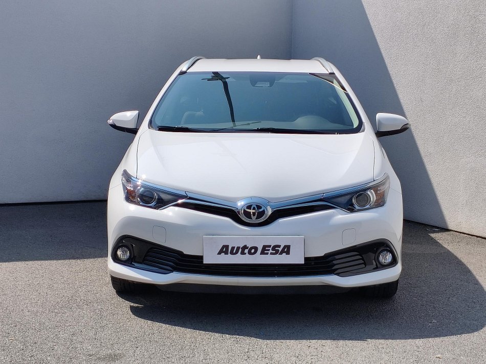 Toyota Auris 1.6 VVT-i 