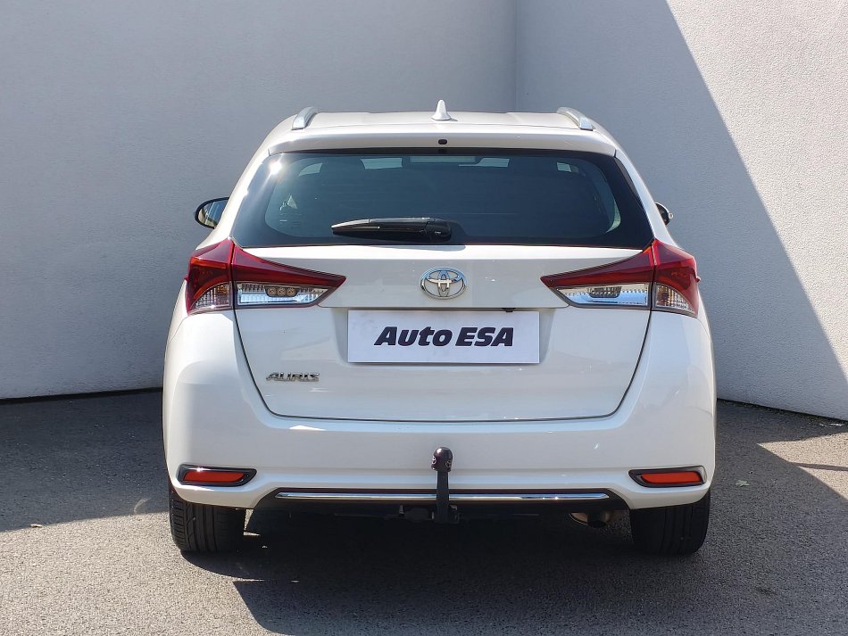 Toyota Auris 1.6 VVT-i 