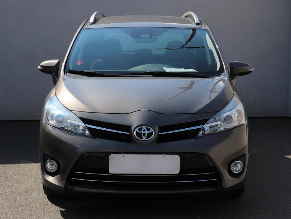 Toyota Verso 1.8i 