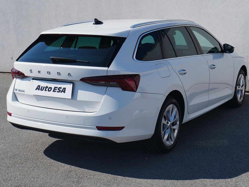 Škoda Octavia IV 1.5 TSi Style