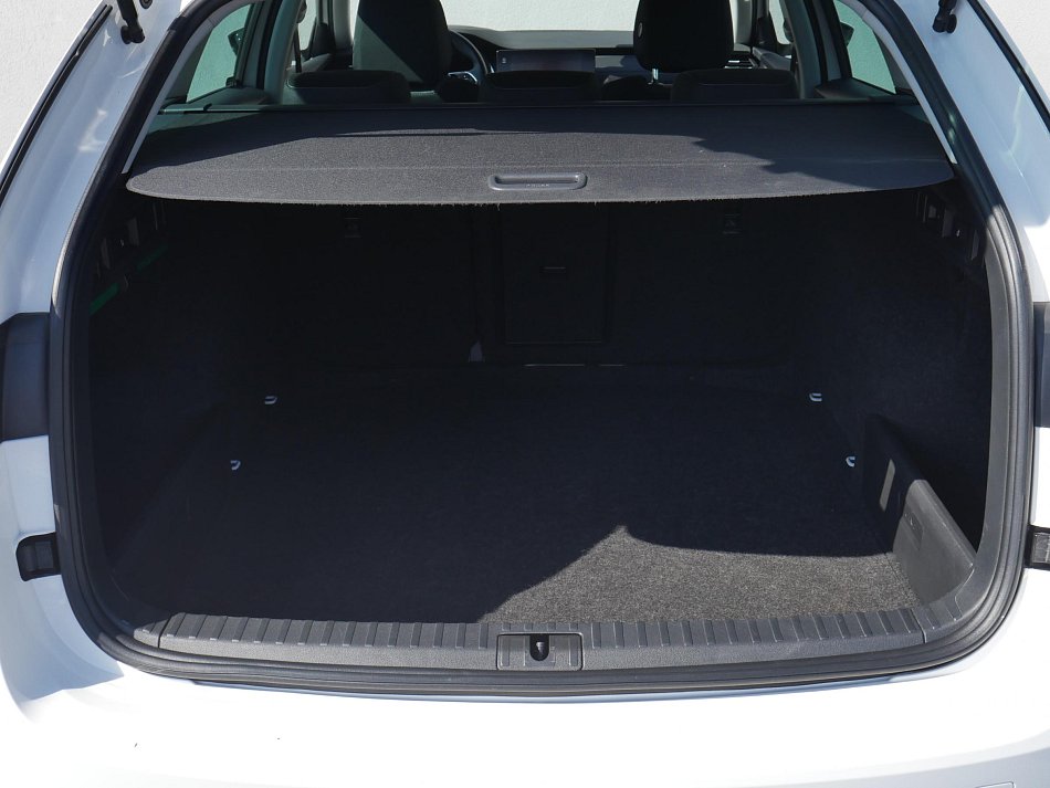 Škoda Octavia IV 1.5 TSi Style