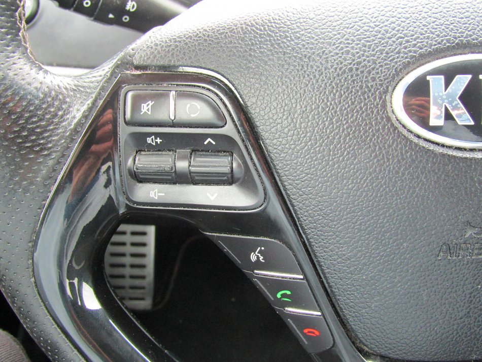 Kia Ceed 1.6 CRDi 