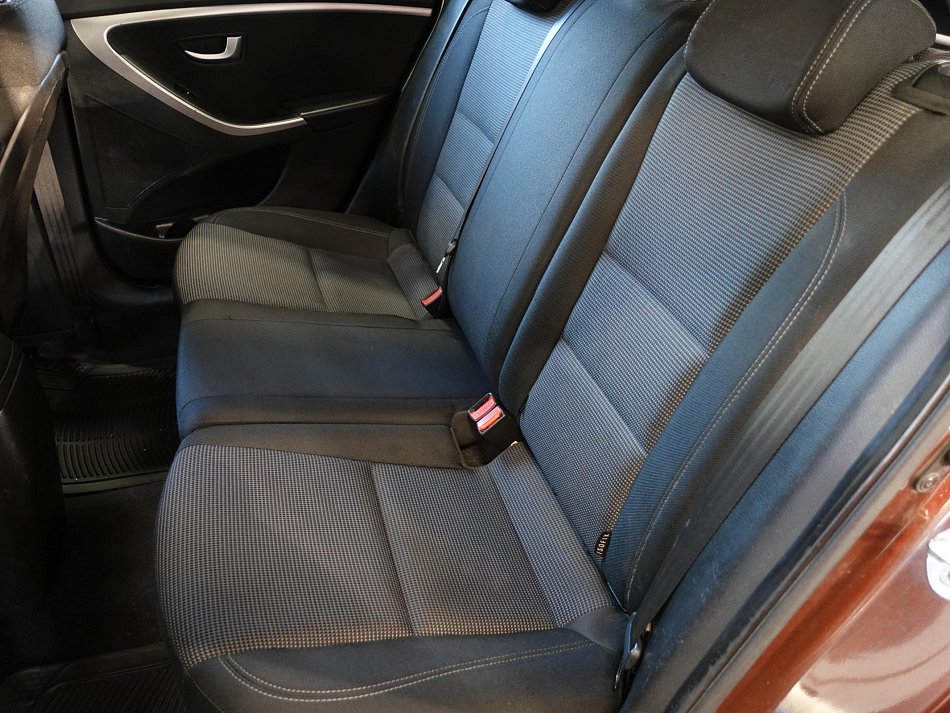 Hyundai I30 1.6CVVT 