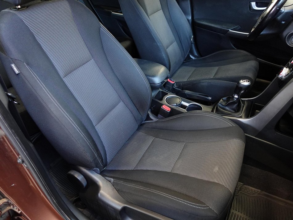 Hyundai I30 1.6CVVT 