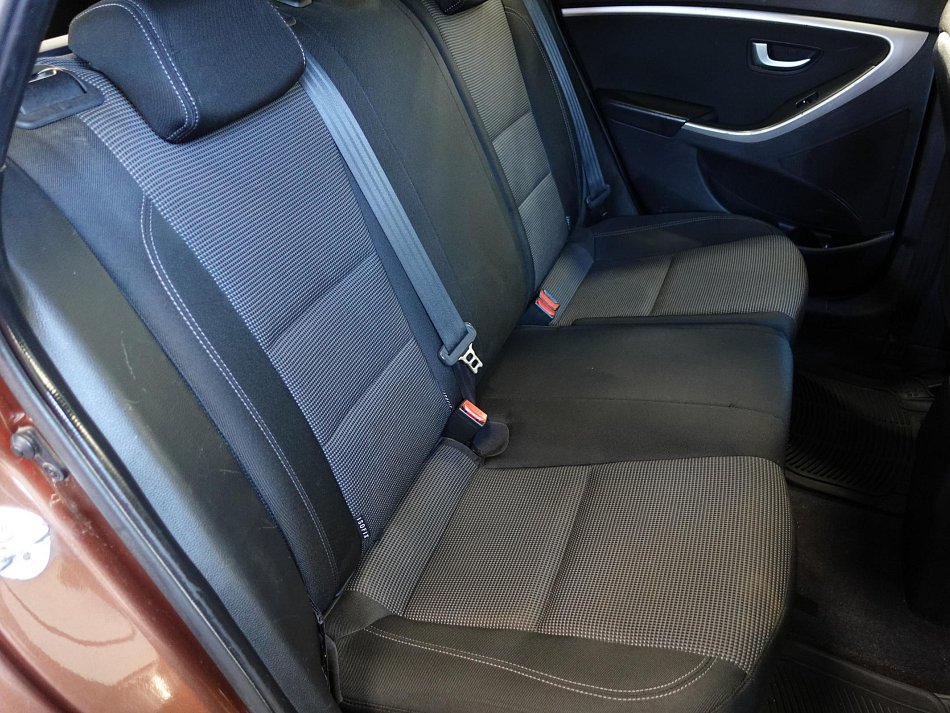 Hyundai I30 1.6CVVT 