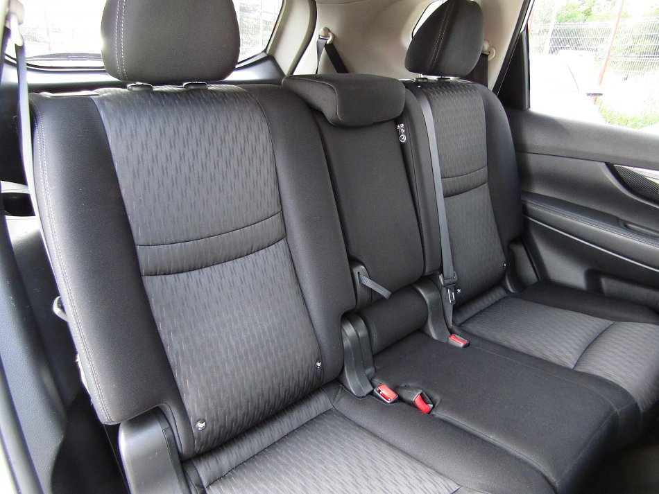 Nissan X-Trail 2.0 dCi Acenta 4x4