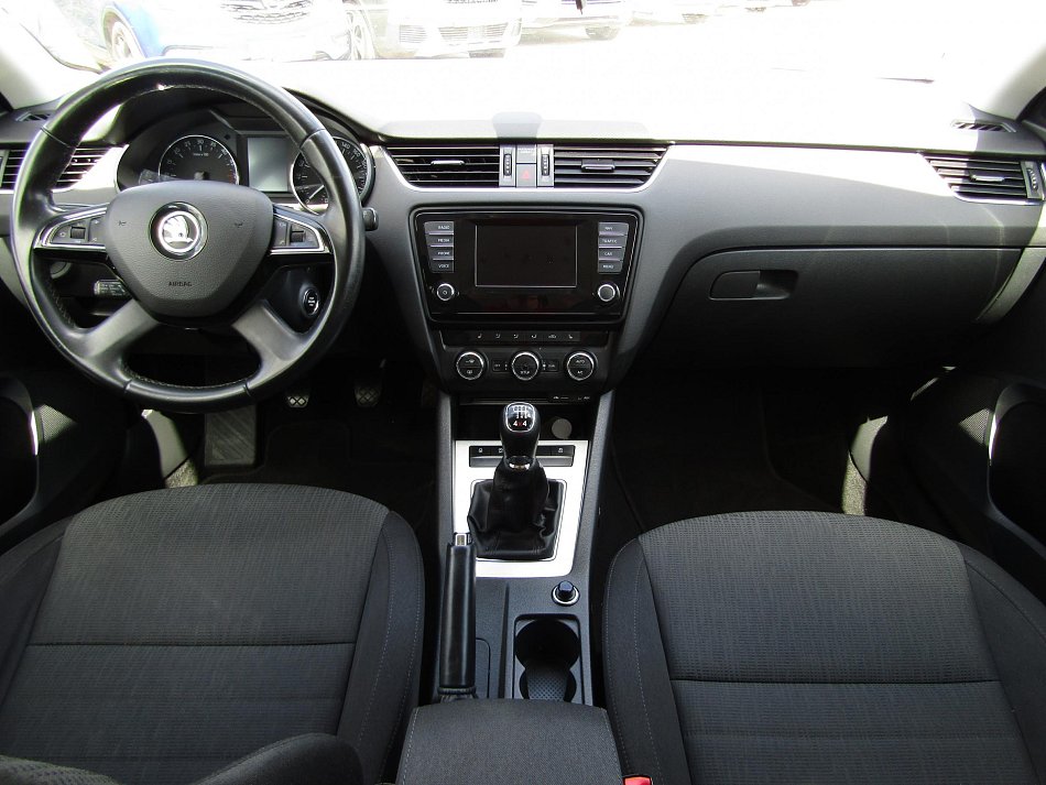 Škoda Octavia III 2.0 TDi Elegance 4x4